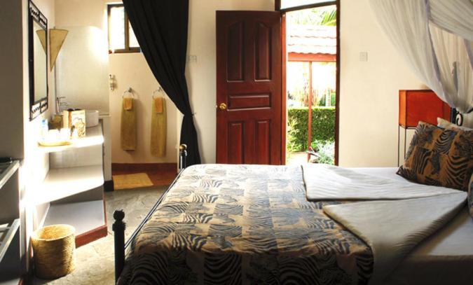 Ahadi Lodge أروشا المظهر الخارجي الصورة
