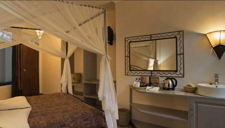 Ahadi Lodge أروشا المظهر الخارجي الصورة