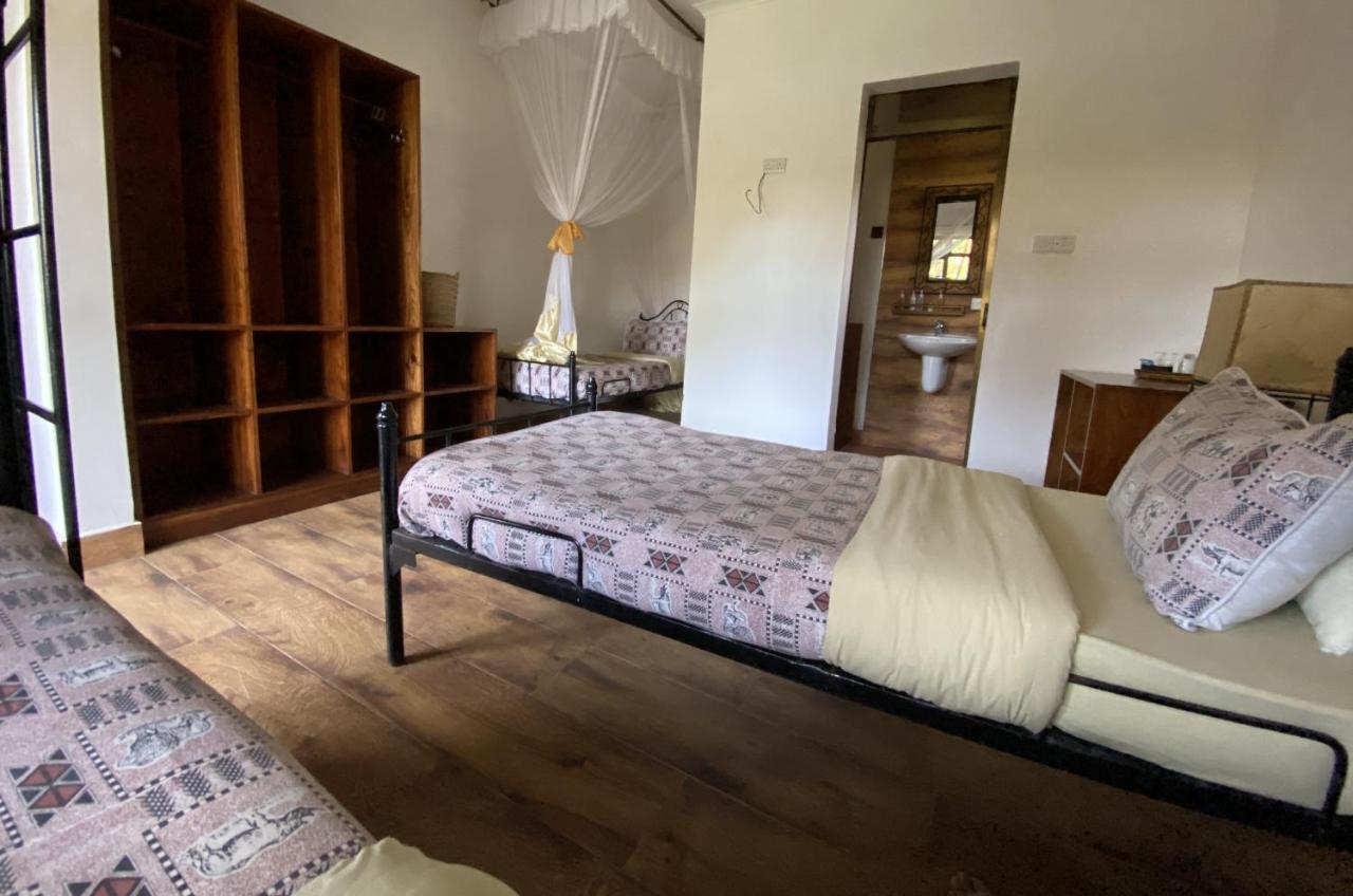 Ahadi Lodge أروشا المظهر الخارجي الصورة
